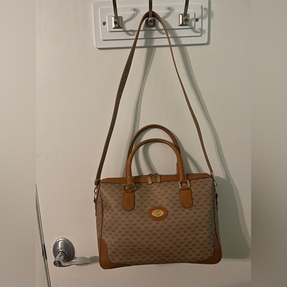 GUCCI Micro GG Supreme Boston Bag PVC
Leather Beige VINTAGE 1980’s